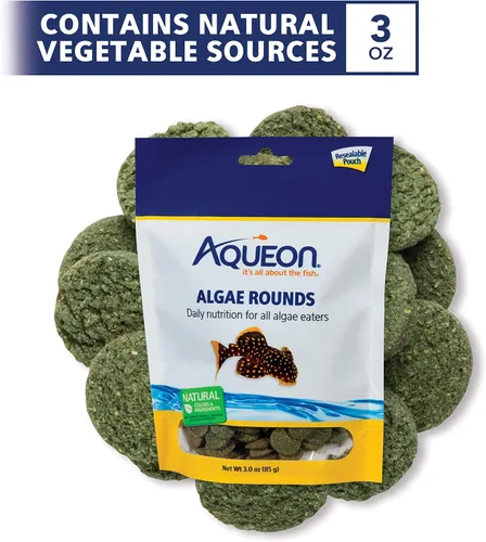 Vista 2 de Aqueon Pastillas de Algas 3 Onzas Floating fish food for surface feeding, guppy fish food with vitamins and minerals, won't cloud water