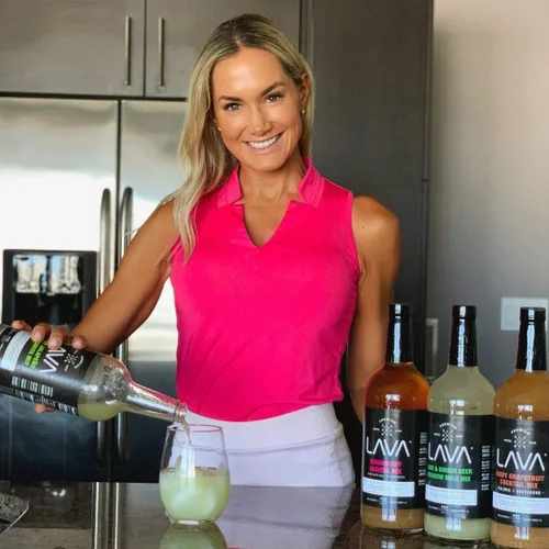 Vista 5 de LAVA Mezcla de margarita delgada prémium y paloma delgada de LAVA Craft Cocktail Co., baja en calorías, mucho sabor y listo para usar, botellas