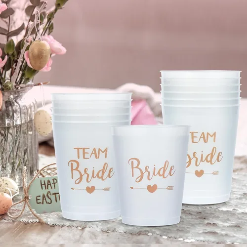 Vista 4 de 12 tazas de despedida de soltera, copas de tribu de novia blanca de plástico, decoraciones de despedida de soltera, suministros reutilizables