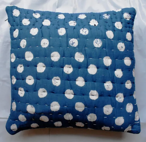 Vista 4 de Fundas de cojín tradicionales de Jaipur Indigo Kantha con estampado de bloques, hechas a mano Kantha fundas de almohada de trabajo decorativas de 16