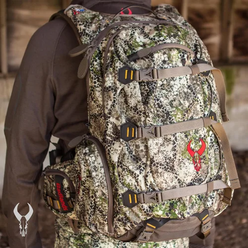 Vista 7 de Badlands Mochila de caza 2200 con transportador de carne integrado Featuring a quick-deploy meat shelf and supportive suspension to distribute