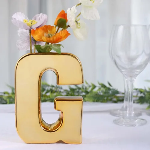 Vista 14 de Efavormart.com Maceta de cerámica chapada en oro brillante de 6" con escultura de letra B, florero para plantas de brotes, pieza central de mesa