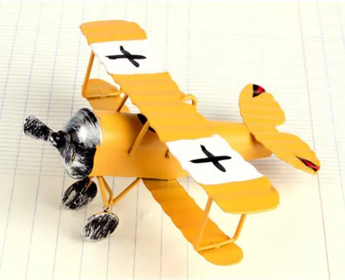 Vista 8 de TOYANDONA Modelo de avión vintage, paquete de 2 juguetes de avión de metal, 3.93 x 3.54 x 1.96 pulgadas, artesanía retro para niños, accesorios
