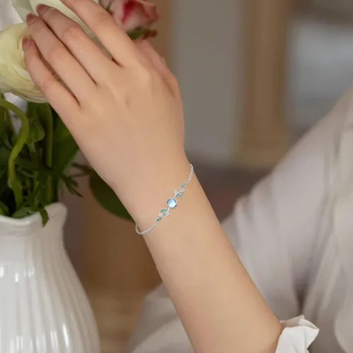 Vista 3 de ConBo Moonstone Leaf Bracelet S925 Sterling Silver Leaf Moonstone Jewelry Gift for Mother Mom Wife Moonstone Bracelet for Women Girls Birthday