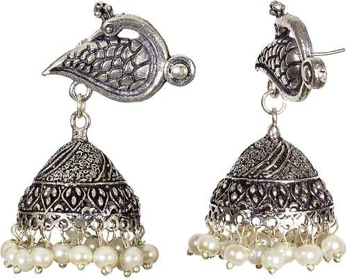 Vista 2 de Desi Hawker - Pendientes de plata oxidada diseño de pavo real