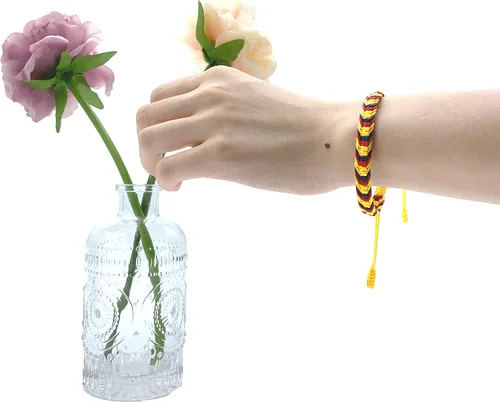 Vista 5 de LAMIBEE Pulsera tibetana de color con bandera de país, amuleto y estilo bohemio, pulsera de cuerda y brazaletes para mujeres, hombres, pulseras