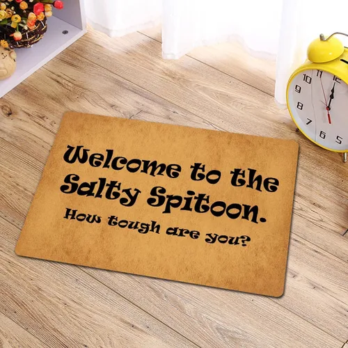 Vista 2 de Divertida alfombra antideslizante con texto en inglés "Welcome to The Salty Spitoon How Tough Are You" (How Tough are You Entrance) para interiores