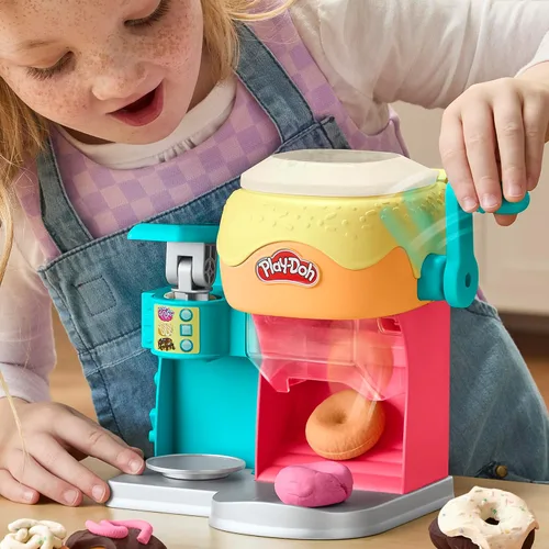 Vista 3 de Play-Doh Donut Drop Shop Playset, juguete de comida para jugar, artes y manualidades para niños, regalo de Pascua para niños a partir de 3 años