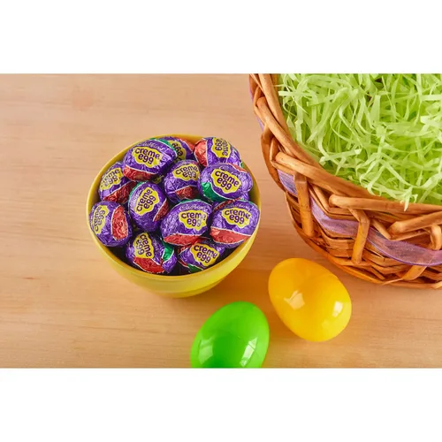 Vista 5 de CADBURY CREME EGG - Caramelo de chocolate con leche, Pascua, huevos de 1.2 onzas (48 unidades)