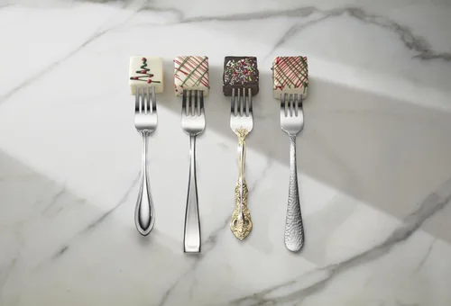 Vista 28 de Oneida Moda Champagne Satin 20-Piece Silverware Set for 4, Flatware
