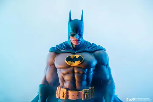 Vista 13 de DC Heroes: Batman (versión clásica) Vista previa Estatua exclusiva a escala 1:8