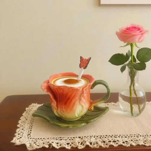 Vista 2 de Juego de taza de té y platillo de cerámica, taza de café de flores pintadas a mano en 3D de 6 onzas, regalo para mujeres, tulipán naranja