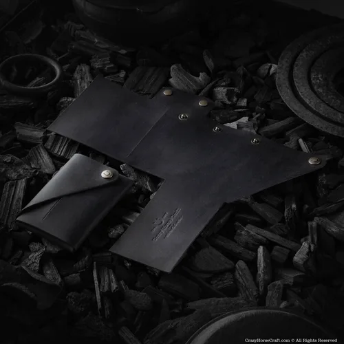 Vista 3 de Crazy Horse Craft Cartera minimalista de cuero tarjetero negro carbón, monedero de regalo para hombres y mujeres, Negro carbón, Minimalista