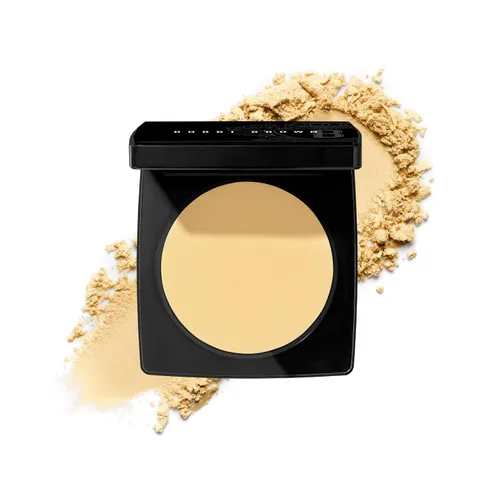 Vista 7 de Bobbi Brown Polvo prensado Sheer Finish Polvo fijador matificante absorbente de aceite para control de brillo durante todo el día Incluye soplo