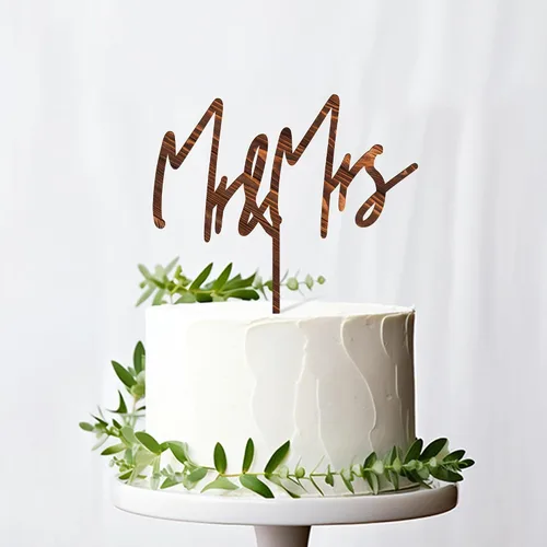 Vista 8 de Mr & Mrs - Decoración para tarta de boda en acrílico dorado (diseño 04)