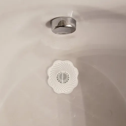 Vista 4 de Danco 10306, Protector de Tina para Pelo y Filtro, Prevención de Obstrucciones de Drenaje de Pelo, Serpiente de Drenaje, Trampa y Taladro