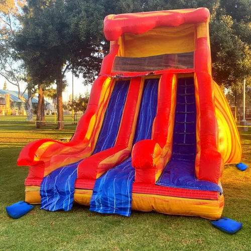Vista 4 de Hullaballoo Bolsas de arena de vinilo extra duraderas de lujo, producto de seguridad de anclaje para casa de rebote inflable, toboganes de agua