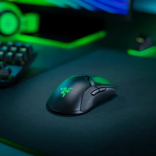 Vista 8 de Razer Viper Ultimate Hyperspeed - Mouse inalámbrico para juegos y base de carga RGB (renovado)