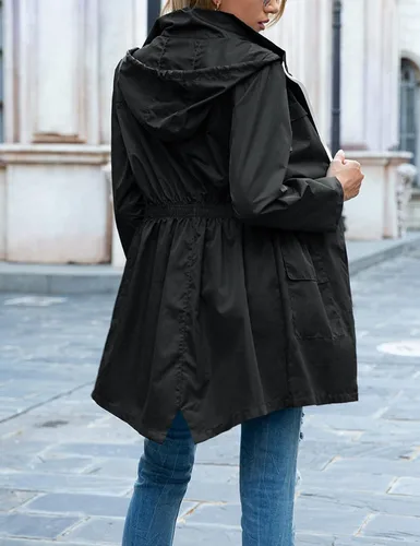 Vista 2 de Gihuo Chamarras impermeables para mujer, con capucha, impermeables, ligeras, cortavientos para exteriores