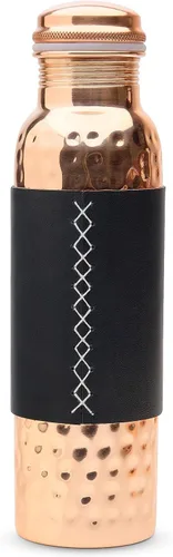 Vista 7 de Kitchen Science Botella de cobre ayurvédica auténtica (1000ml/34oz) con vaso de cobre y fundas de cuero para agua potable Testada en laboratorio