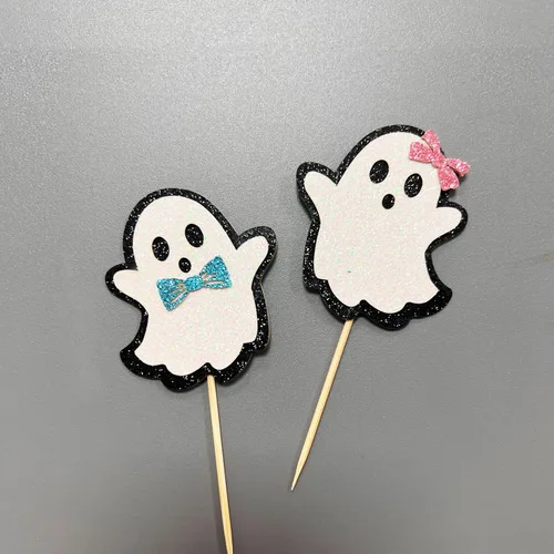 Vista 7 de 24 piezas de adornos de Halloween para cupcakes fantasmas, palillos de revelación de género para niños y niñas, adornos para tartas rosas y azules