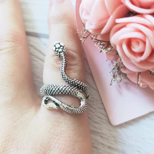 Vista 3 de HUASAI Anillo de serpiente para mujer, estilo vintage, con cobra, ajustable, con forma de serpiente, Aleación