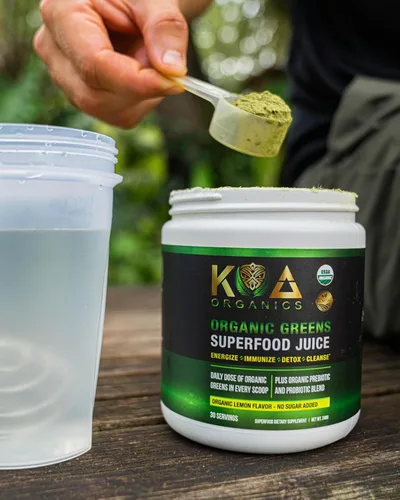 Vista 5 de Greens Superfood Juice Powder - Polvo orgánico USDA Super Greens con espirulina, clorella, matcha, pasto de trigo, enzimas digestivas y probióticos