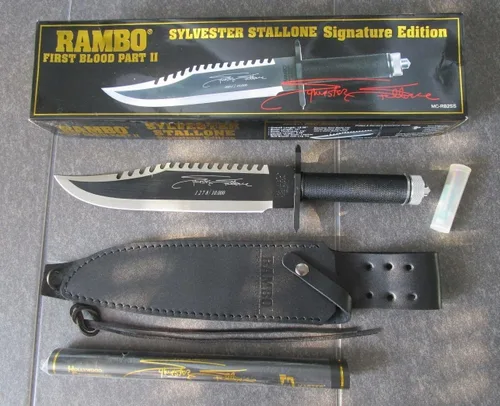 Vista 2 de Grupo de Coleccionables de Hollywood First Blood Part II Sylvester Stallone Edición de Firma Cuchillo