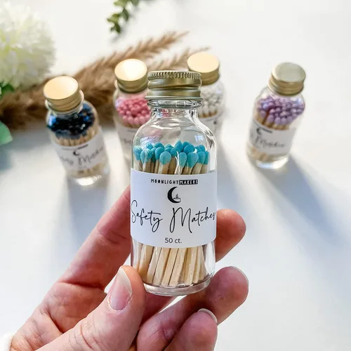 Vista 6 de Moonlight Makers Fancy Matches in Jar - 50 fósforos de seguridad de madera, tarro decorativo de vidrio con golpeador, soporte reutilizable, tapa