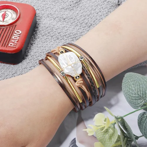 Vista 3 de Long tiantian Pulsera de cuero con perlas barrocas, pulsera bohemia, magnífica pulsera de tubo de oro, regalo de joyería para mujeres, adolescentes