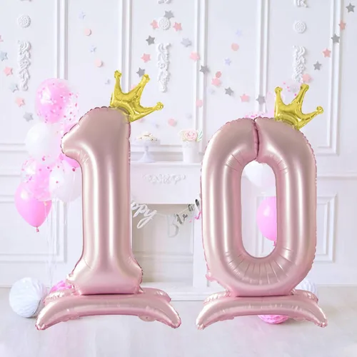 Vista 2 de Corona Rosa Número 0 Globo con Base para Decoración de Fiesta de Cumpleaños de Niñas Globo número 0