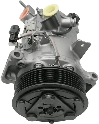 Vista 2 de RYC Compresor de aire acondicionado automotriz y embrague de A/C IG588 (polea de 7 ranuras. No es compatible con los modelos Infiniti Q60)