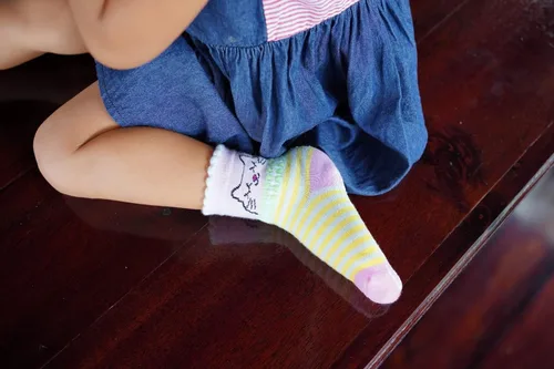 Vista 4 de RATIVE Non Skid Anti Slip Cotton Dress Crew Socks With Grips For Baby Infant Toddler Kids Girls