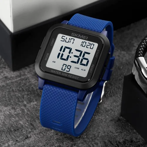 Vista 3 de SKMEI Reloj deportivo digital para hombre, ultra delgado, de cara grande, impermeable, con cronómetro, temporizador de cuenta regresiva, función