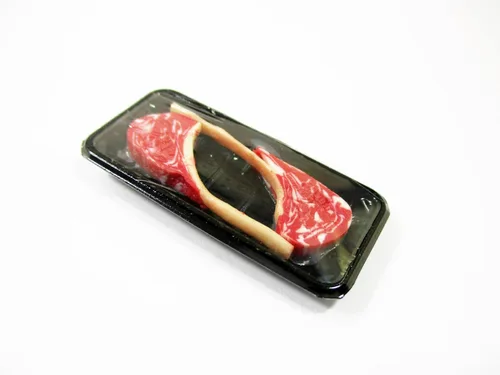 Vista 4 de Casa de muñecas Miniature Food 2 Langosta Raw Tomahawk Carne Tray Supermercado Pack 16733