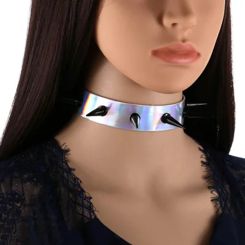 Vista 7 de FM FM42 Gargantilla holográfica multicolor de PU en tono negro con remaches con picos punk rock gótico