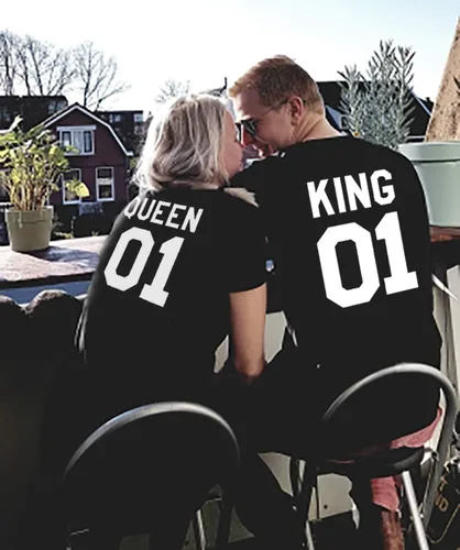 Vista 5 de Conjunto de 2 pares de camisetas King Queen para parejas, San Valentín, cumpleaños, boda
