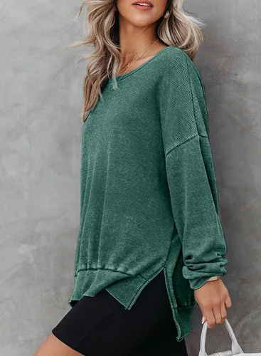 Vista 4 de Dokotoo Sudadera de gran tamaño con cuello redondo para mujer, de manga larga, de punto gofre, aberturas laterales, casual, ligera, color verde