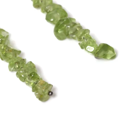 Vista 4 de Natural Peridot Chips Crystal Earring, August Birthstone Jewelry Healing Crystals Gemstone Jewelry (Peridot)