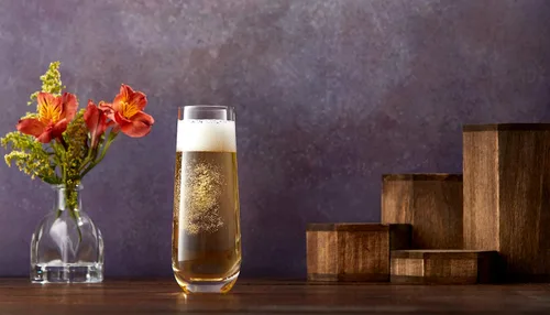Vista 6 de JoyJolt Milo Copas de champán sin tallo, juego de 4 vasos de cristal. 9.4 onzas. Juego de copas de champán. Copas de vino prosecco, juego de copas