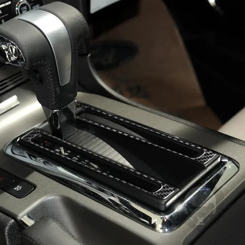 Vista 4 de NVCNX Fibra de Carbono Compatible con Ford Mustang GT Shelby 2010-2014 2011 2012 2013 Consola Central del Coche Transmisión Automática Caja