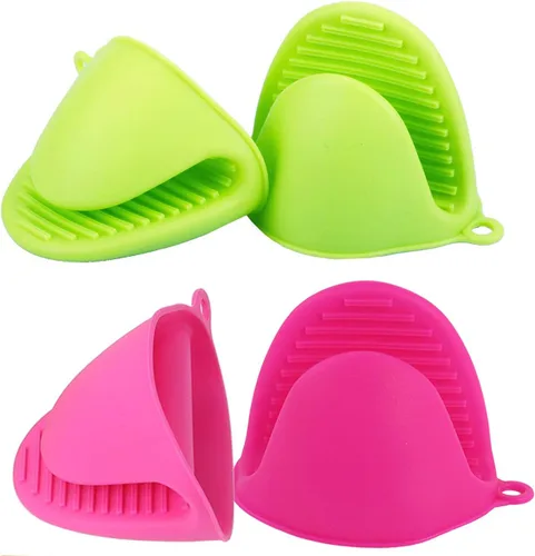 Vista 8 de 2 pares de guantes de horno de silicona resistentes al calor, ideales para sujetar elementos de cocina (negro y gris) Manoplas de silicona