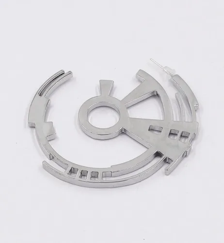 Vista 4 de L'VOW Y2K Punk - Pendiente irregular Cyborg con clip para cartílago, sin perforación, accesorios de joyería