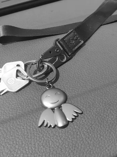 Vista 6 de Llavero y llaveros de peltre con diseño de ángel de sonrisa, llavero de coche, llaveros para mujeres y hombres, regalo para mostrar amorcuración