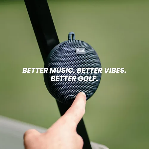 Vista 3 de Altavoz Dart Pinned 2.0 - Recargable USB-C, Batería de 10+ Horas, Resistente al Agua IPX7, Mosquetón con Clip para Bolsa - Altavoces Bluetooth