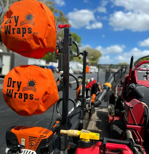 Vista 6 de Cubierta impermeable para recortadora - DRYWRAPS (paquete de 3) - Bordeadora, sierra de poste, para STIHL Echo Husqvarna (naranja)