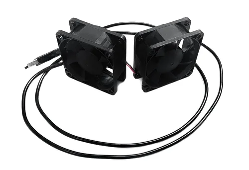 Vista 3 de Coolerguys Conexión USB dual de 2.362x2.362x0.984 in CG06025L05B2-U