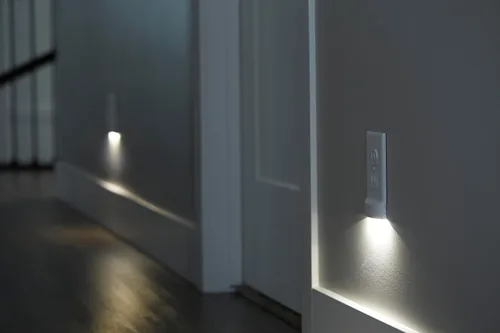 Vista 2 de Individual - SnapPower MotionLight [para tomas de corriente decorativas] - Luces nocturnas LED con detección de movimiento integradas en la placa