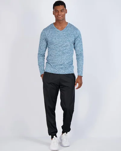 Vista 5 de Real Essentials Paquete de 4 camiseta deportiva de manga larga con cuello en V para hombre, de ajuste seco, para exteriores, UPF 50+