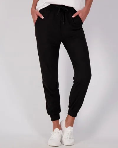 Vista 2 de Paquete con 3 unidades Pantalones deportivos de yoga ultra suaves para mujer con bolsillos y cordón (disponibles en tallas grandes)